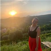 Studentessa universitaria con esperienza offre ripetizioni e aiuto compiti